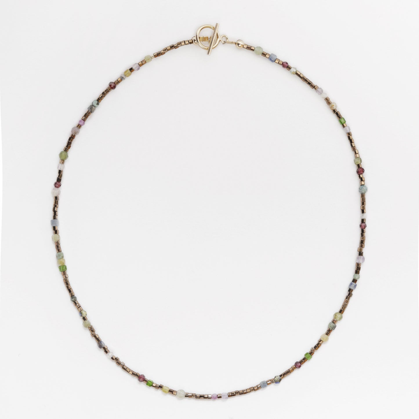 collier ras de cou ultra court toumaline fluorine diopside grenat lie de vin christal swarovski sodalite turquoise africaine perles miyuki fermoir OT Gold filled journee singuliere