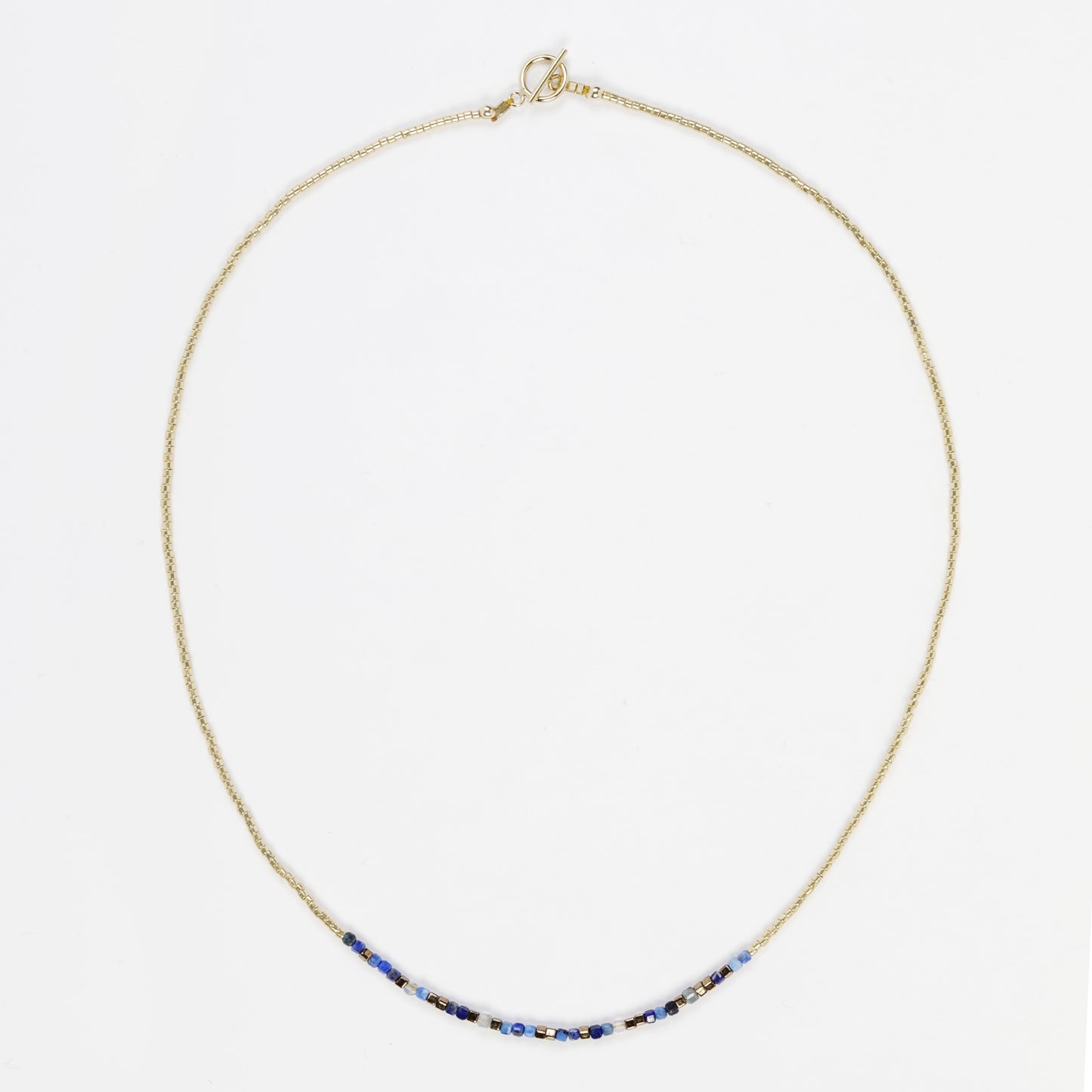 Collier Lapis lazuli bleu fluorines transparentes perles Miyuki rondes et carrees Fermoir OT Gold-filled journee singuliere
