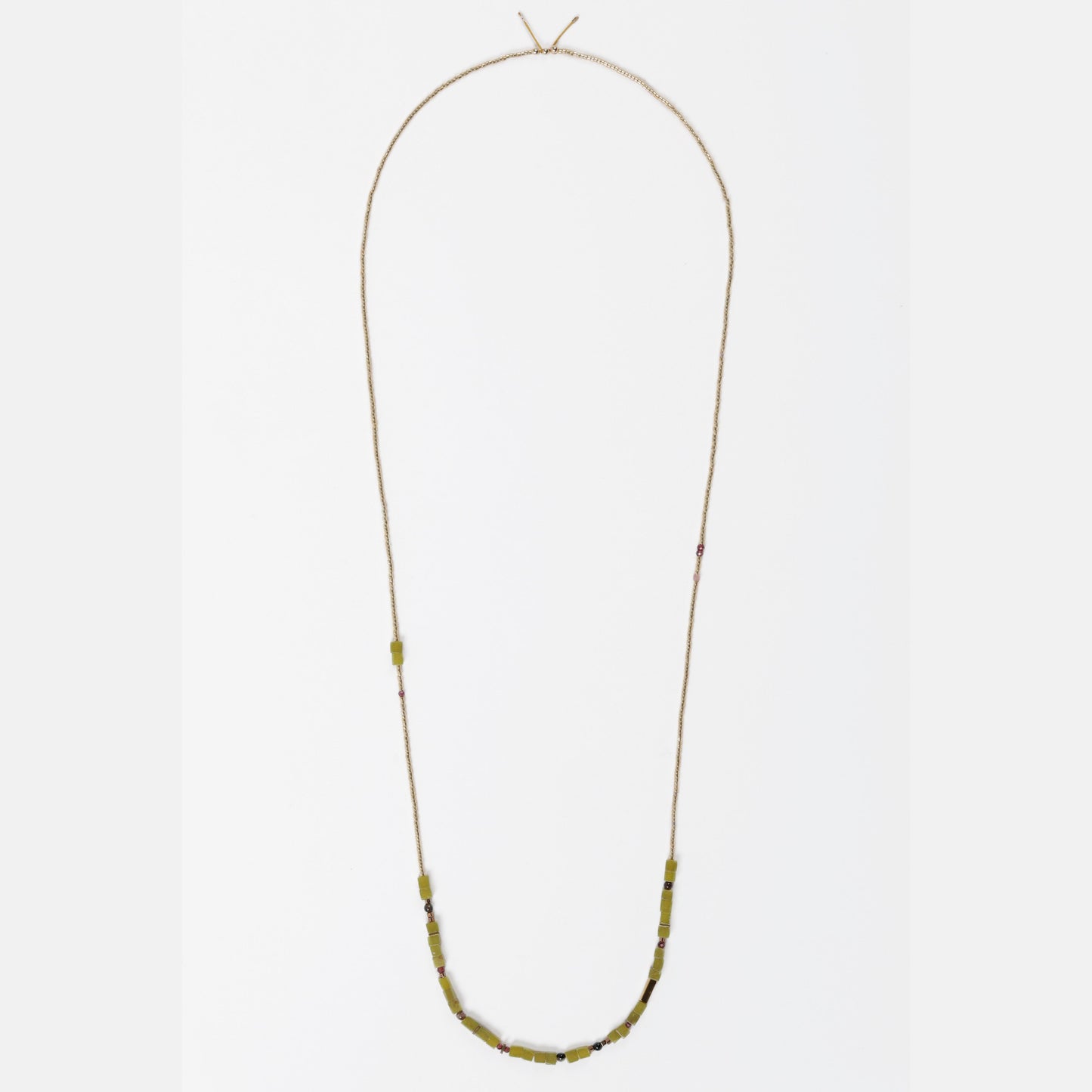 Sautoir jade vert grenat lit de vin hematite tourmaline Gold filed journee singuliere 1