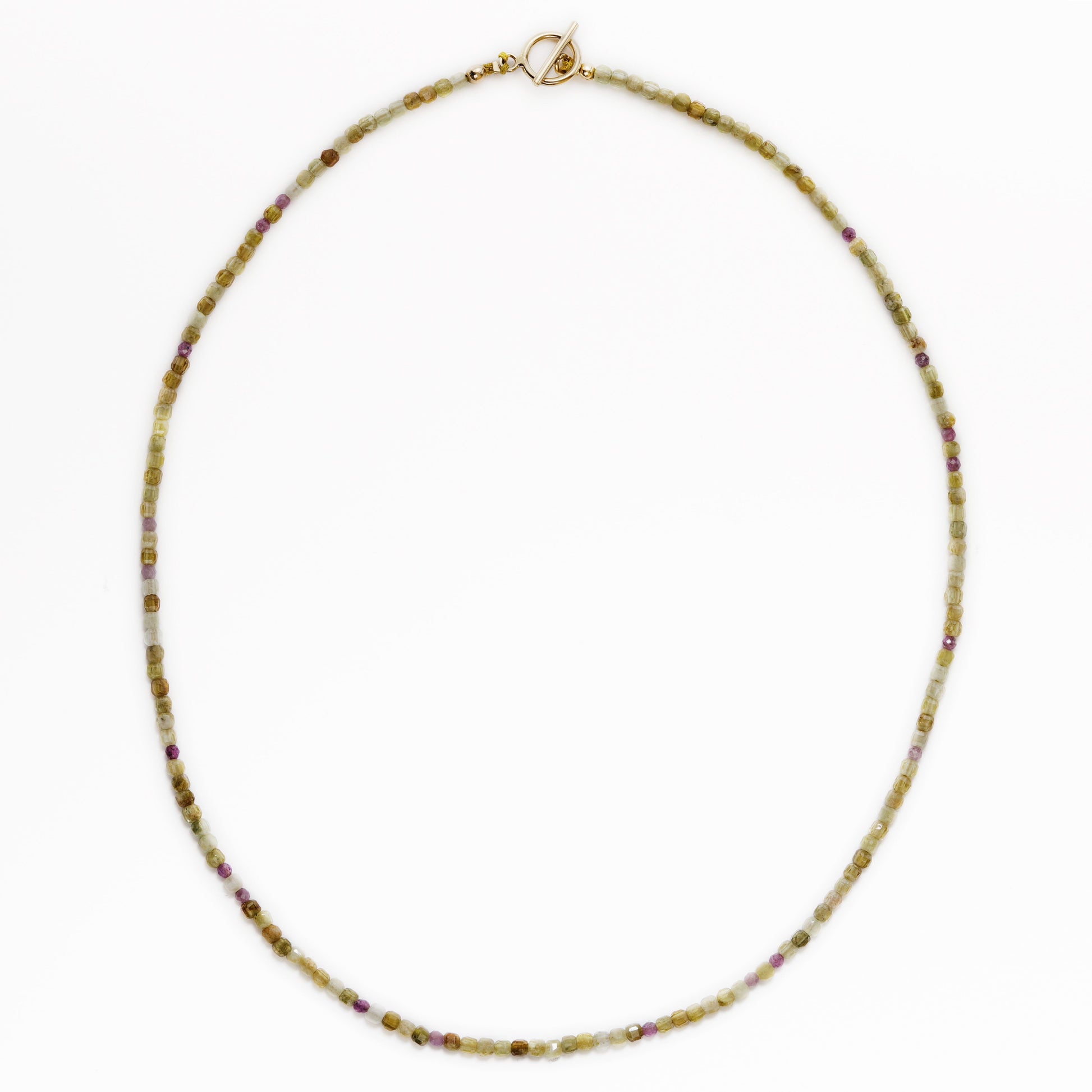 collier ras de cou petits rubis ras de cou grenat vert fermoir OT Gold-filled journee singuliere