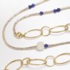 Sautoir en Nacre, Lapis-lazuli, perles japonaises Miyuki dorées et chaine plaquée or