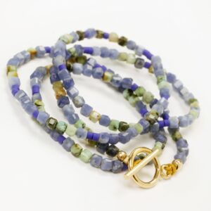 Collier court ras-de-cou en Turquoise Africaine, Cyanite et fermoir OT Gold-Filled